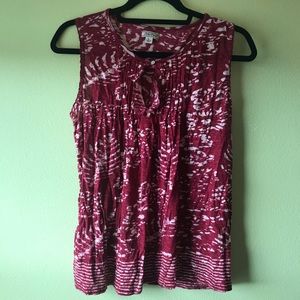 Red Sleeveless Top